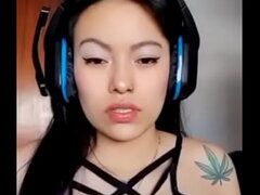 I TOUCH MYSELF WHILE WATCHING PORN HERE ON XVIDEOS SQUIRT OF PLEASURE!