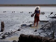 Healinig Mud of Elton Salt Lake