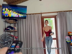 Madrastra de culo grande y un creampie de su hijastro