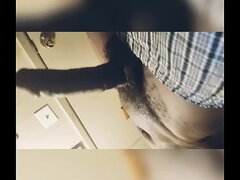 &quot_Euros the hero&quot_strip tease before shower