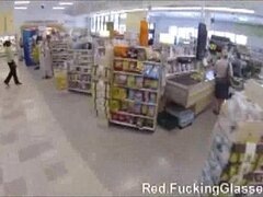 Fucking a hottie before her date